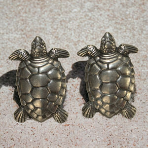 Vintage Signed Danforth Pewter 1993 Turtle Stud Earrings Pierced Ears